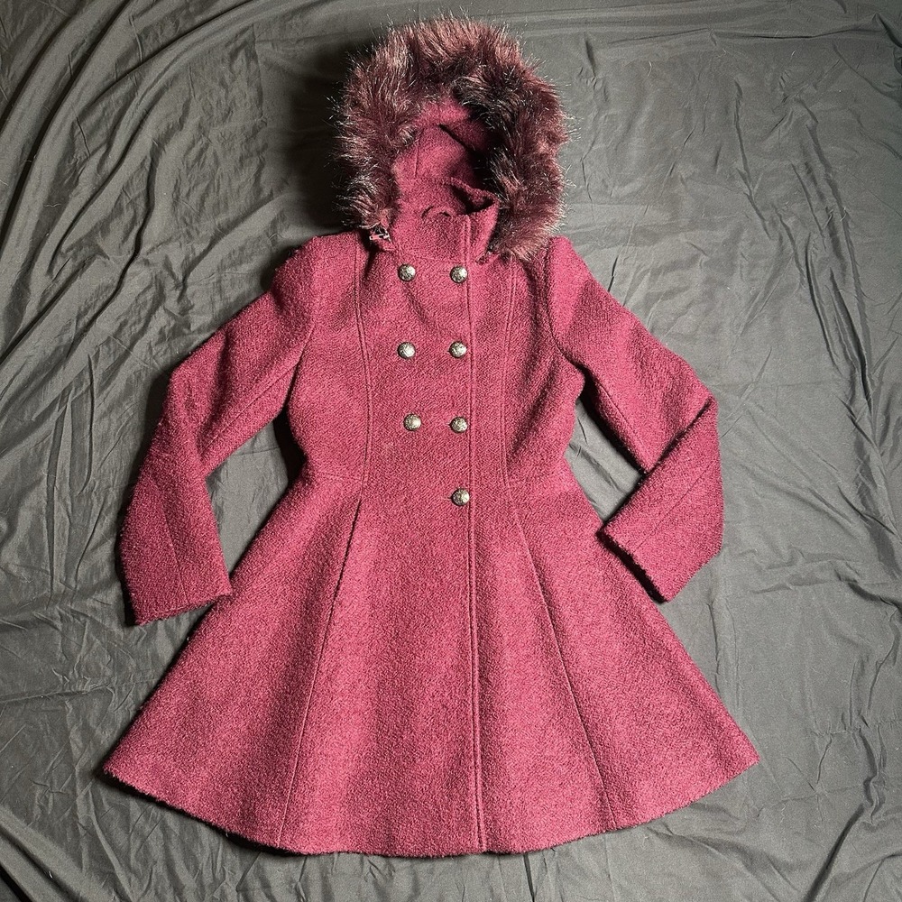 Liz Claiborne Small Burgundy Bouclé Wool Swing Coat Faux Fur Trim Hood Girly